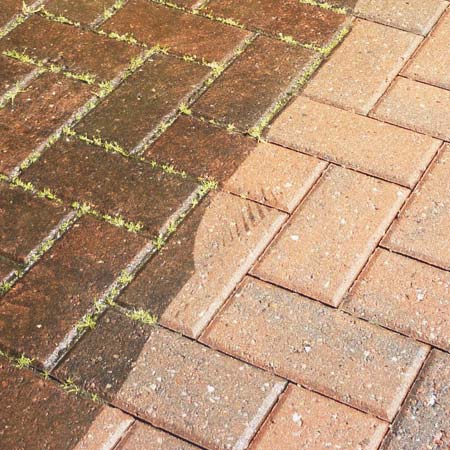 Paver Cleaning in L'Île-Perrot QC